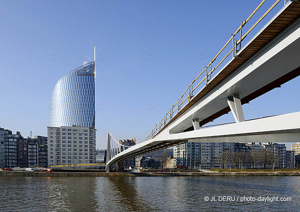 Liège - passerelle sur la Meuse